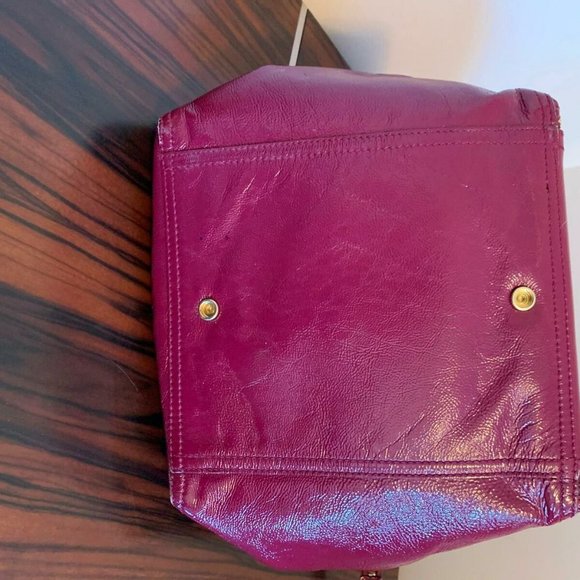 Yves Saint Laurent Large Downtown Plum Patent Bag - Picture 6 of 8